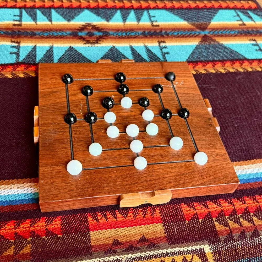 Handmade Vintage Solid Wood 9 Men's Morris Board Game with Marble Storage Slot - Picture 2 of 7